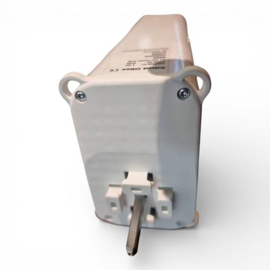 Silent Gliss 9060 White Motor (100-250V AC & 24V DC)  with New Top Cap Nr: 18011010  (SECOND HAND) 60 day guarantee