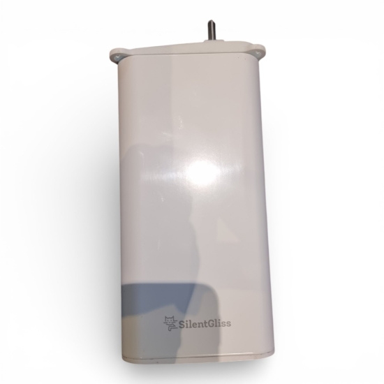 Silent Gliss 9060 White Motor (100-250V AC & 24V DC)  with New Top Cap Nr: 19028416  (SECOND HAND) 60 day guarantee