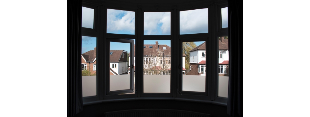 How To Measure For Curtain Pole In Bay Windows