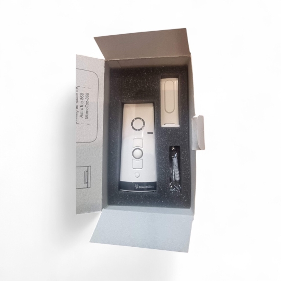 Hand Held Transmitter, 5 + 1 channel in White only Hand Held Transmitter, 5 + 1 channel in White only