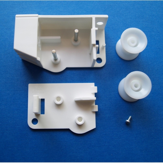 Cord Guide (fits either end of track)